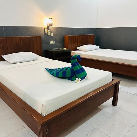 Creative Bungalow Beach Front Джили Трауанган Екстериор снимка